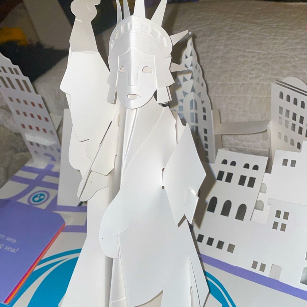 America the Beautiful Pop-Up Book Robert Sabuda 3D Paper Cut